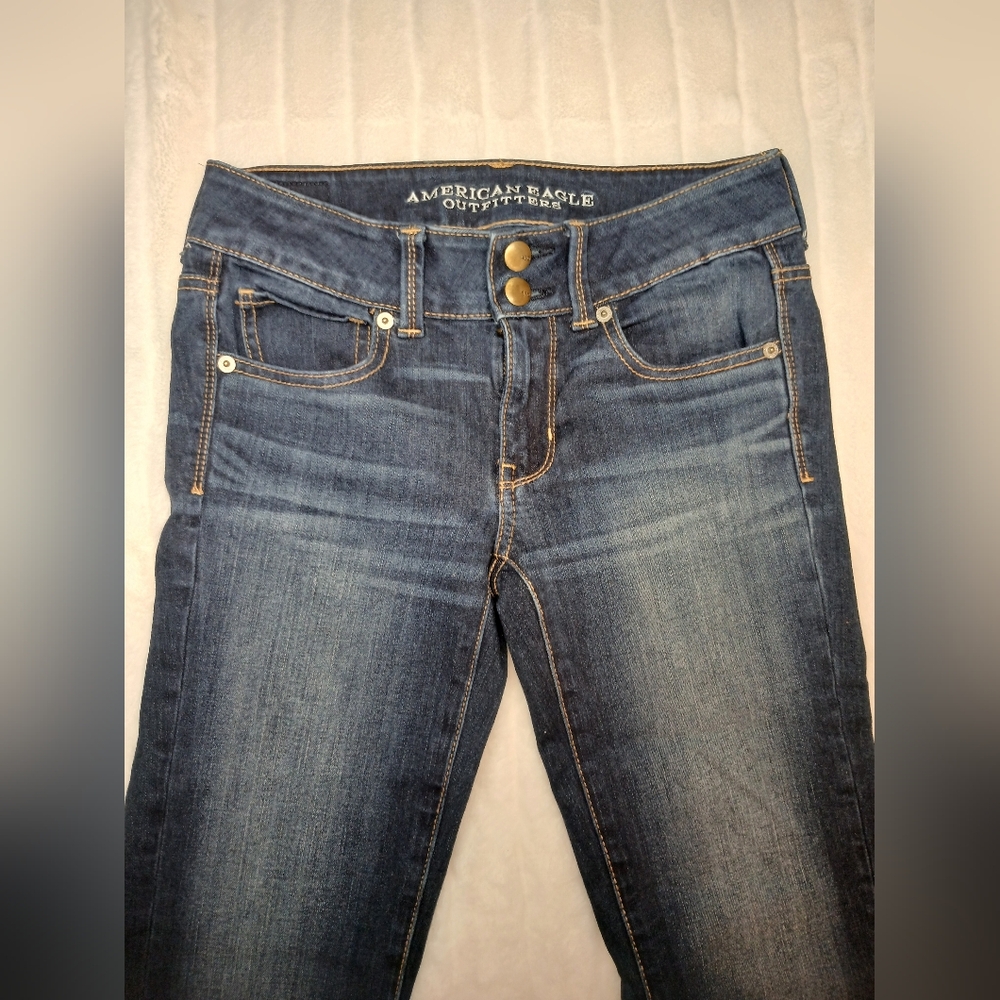 American Eagle Artist Crop Jeans Size 2 - Picture 1 of 12